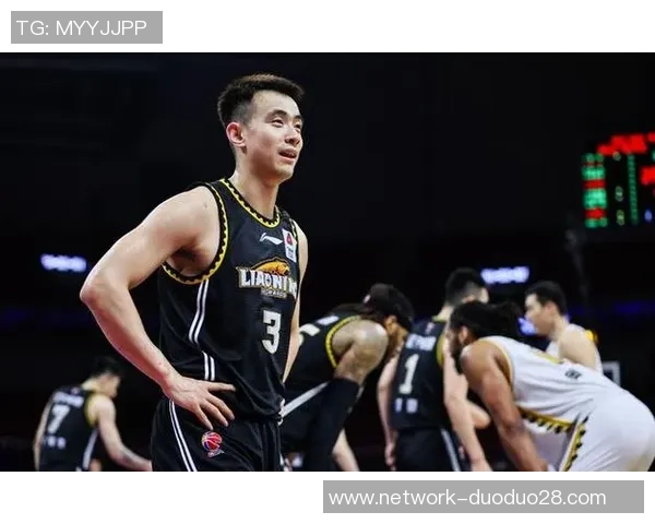 2020CBA辽宁队与新疆队激战回顾精彩瞬间与战术分析