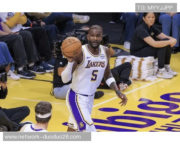 今日湖人对阵国王精彩比赛录像回放分析与精彩瞬间集锦 今日湖人对阵国王精彩比赛录像回放分析与精彩瞬间集锦