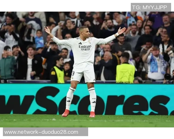 姆巴佩欧冠夜上演帽子戏法赛后言辞引发未来去向猜测