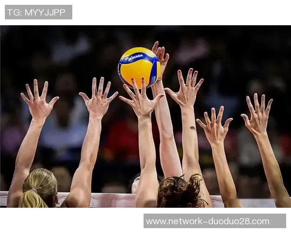巴西女排强势出击迎战比利时队争夺世界排球赛荣誉 巴西女排强势出击迎战比利时队争夺世界排球赛荣誉